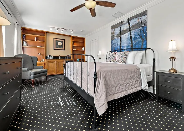 The Monte Vista Hotel